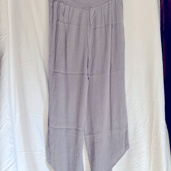 Sincerely Jules - Cute wide leg, light weight flowy crop pants - Picture 2 of 4